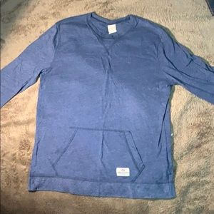 Hollister Long Sleeve tee with pocket